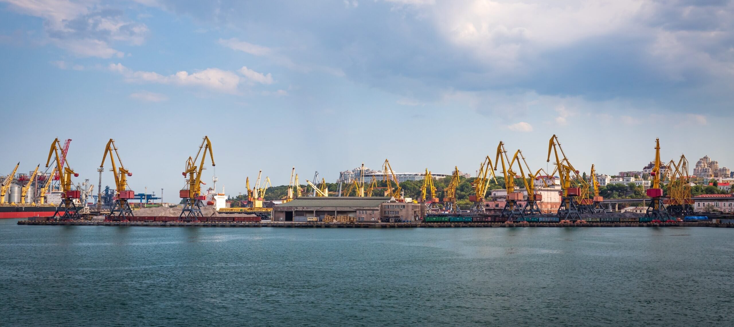 Zelenskyy: Russia wants to landlock Ukraine by seizing Odesa and reach neighboring countries