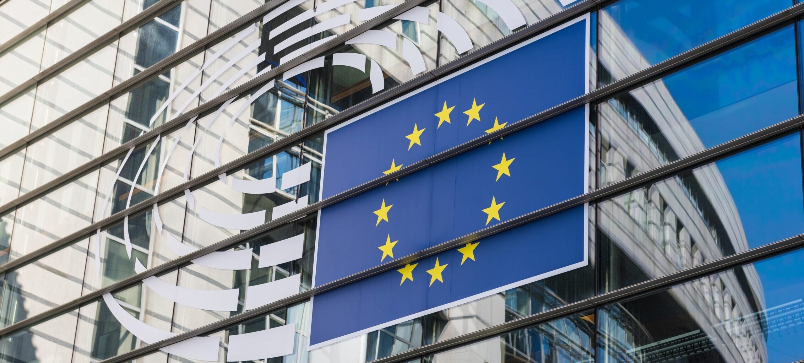 EU plans to fund Ukraine with profits from frozen Russian assets through 2025