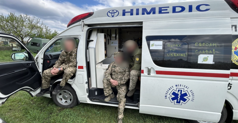 Seventh ambulance from Japan arrives in Ukraine thanks to Kraiany association and SunPanSa