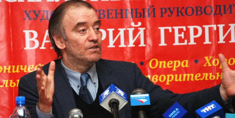 CMU y los ucranianos en Italia exigen la cancelación de la actuación del director de orquesta pro-Putin, Valery Gergiev