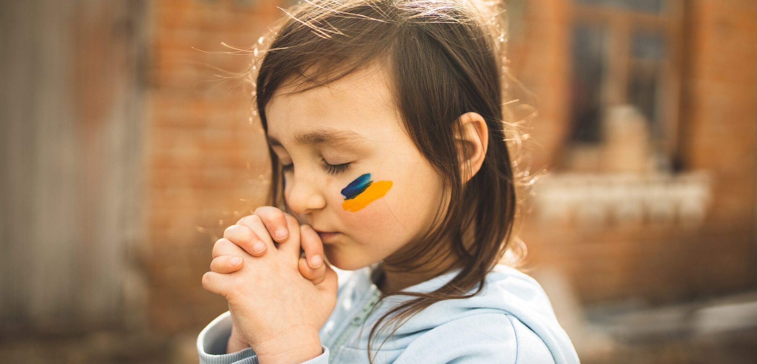 Доєднуйтесь до Всесвітньої молитви за Україну в День Незалежності