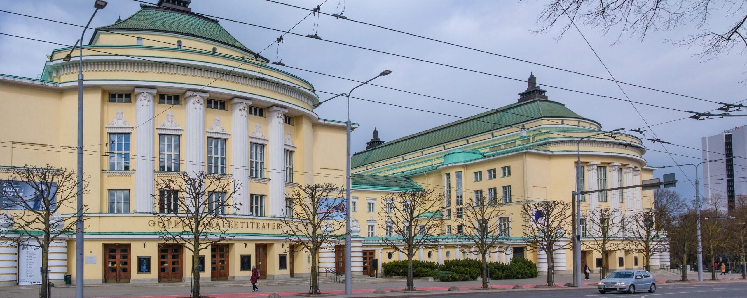 Українська громада вітає рішення національної опери “Естонія” розірвати співпрацю з митцем через звʼязки з Росією