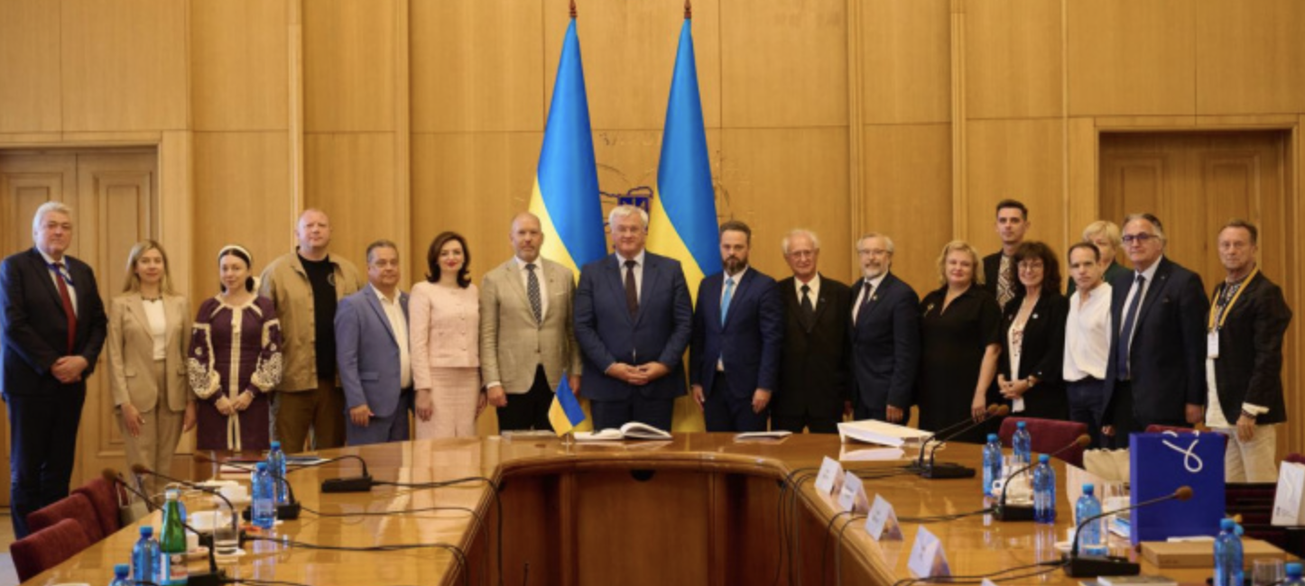 Ґрод і Сибіга: СКУ та МЗС мають бути одним голосом України у світі