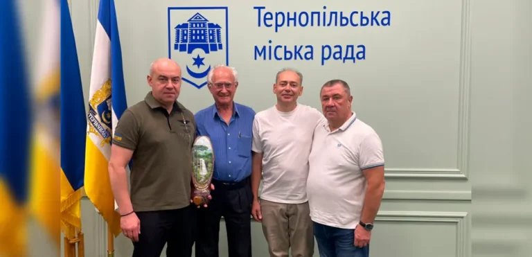 Ternopil y Prudentópolis fortalecen su alianza: Sorotyuk entrega carta del alcalde