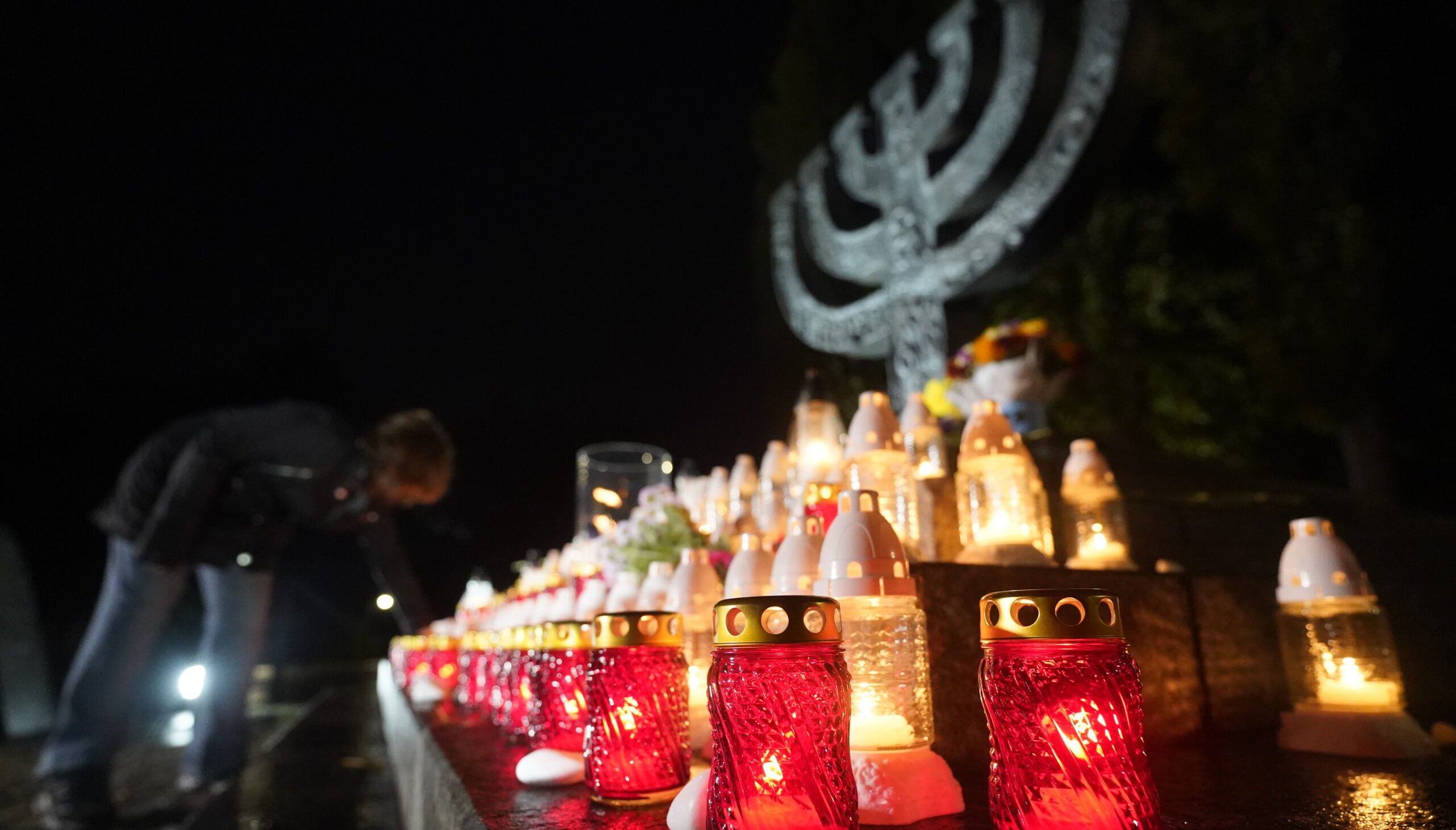 UWC commemorates Babyn Yar victims, calls for global support for Ukraine
