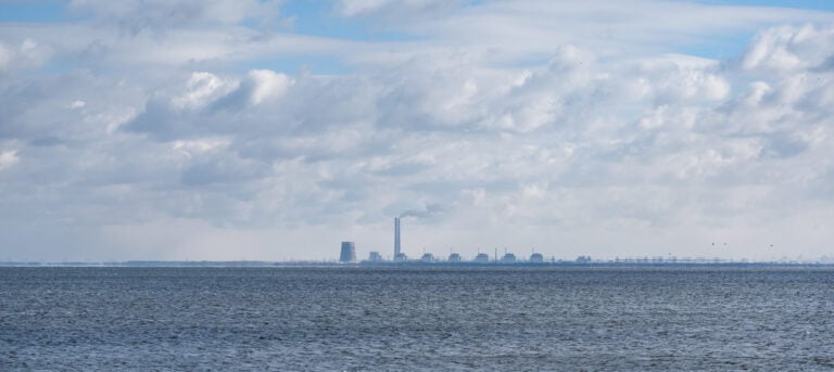 Zaporizhzhia nuclear plant suffers longest blackout of war, raising safety fears