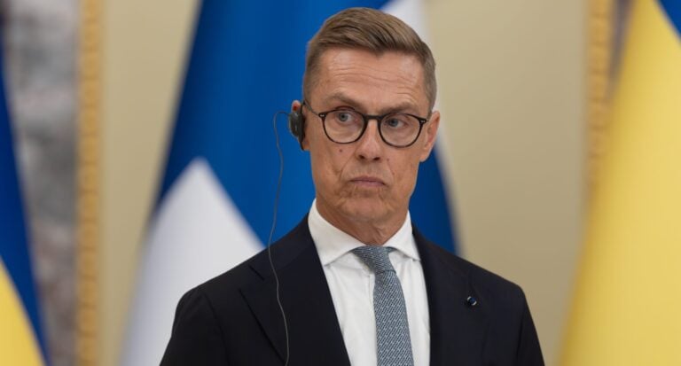 Finnish president says Ukraine’s security guarantees must be credible and solid