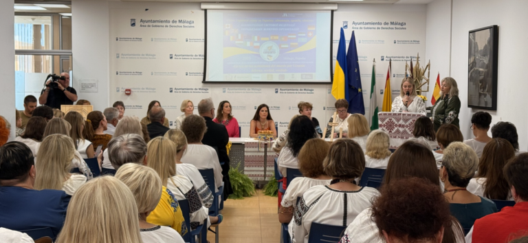 Conferencia de la FMOMU en Málaga: Delegadas de 20 países se pronuncian por la paz y la unidad en Ucrania