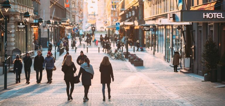 Survey: Support for Ukraine drops in Poland, Romania, but rises in Scandinavia