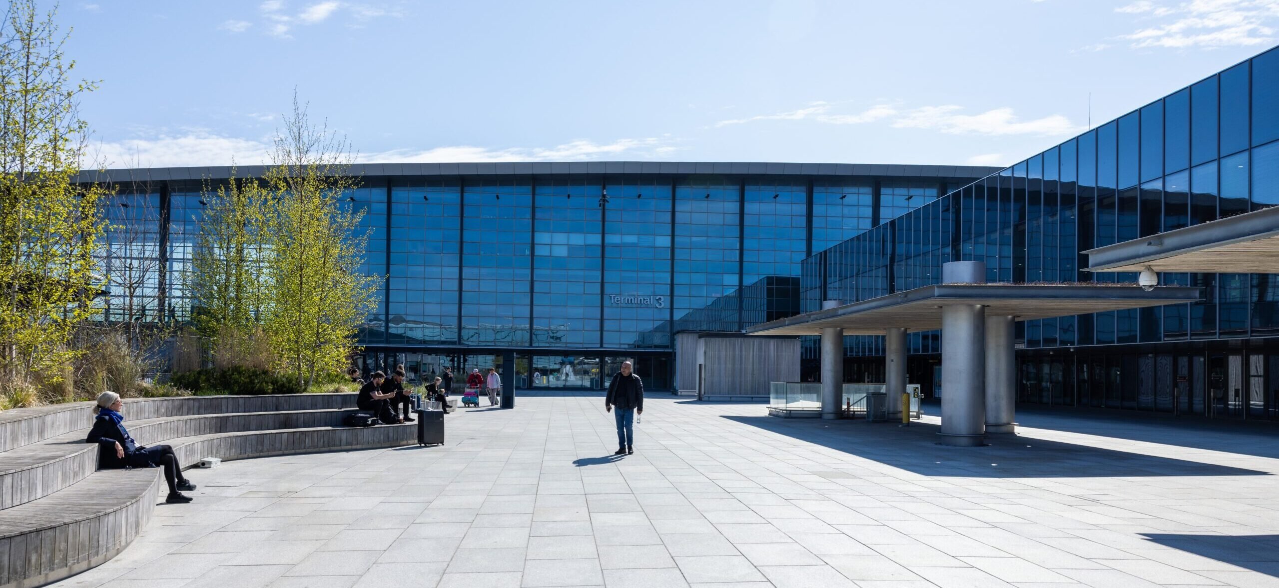 Невідомі дрони зафіксували над військовими об’єктами Данії Невідомі дрони зафіксували над військовими об’єктами Данії