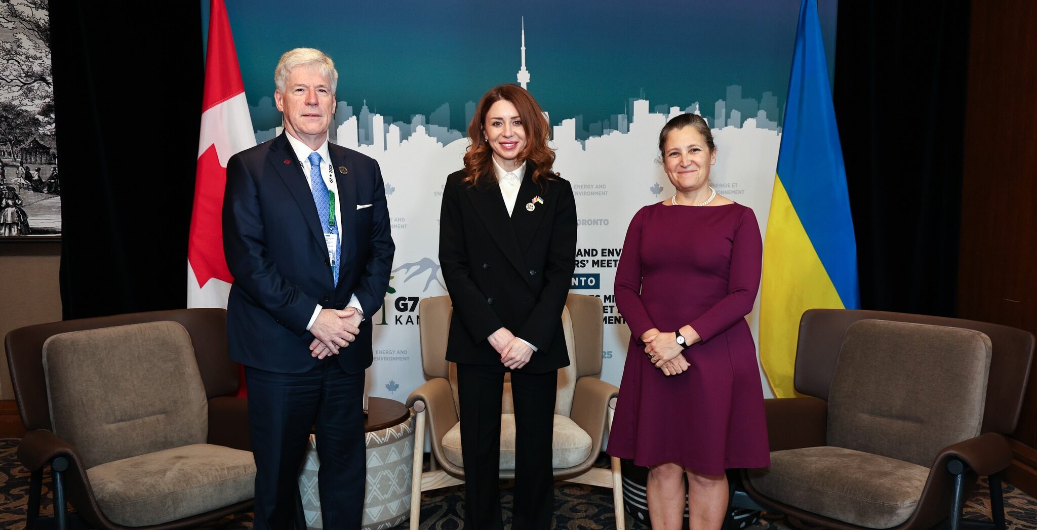 Канада надала Україні 10 млн канадських доларів на відновлення енергетики