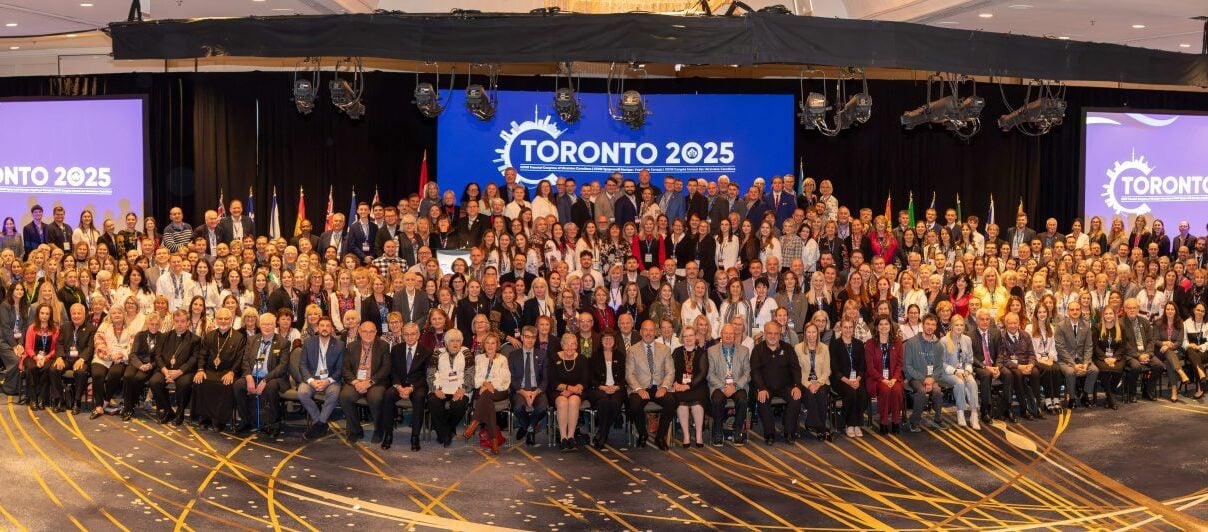 UWC honors Ukrainian Canadians with St. Volodymyr Medal