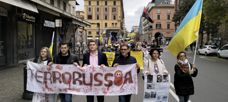 Ukrainians in Bologna rally in support of Ukraine
