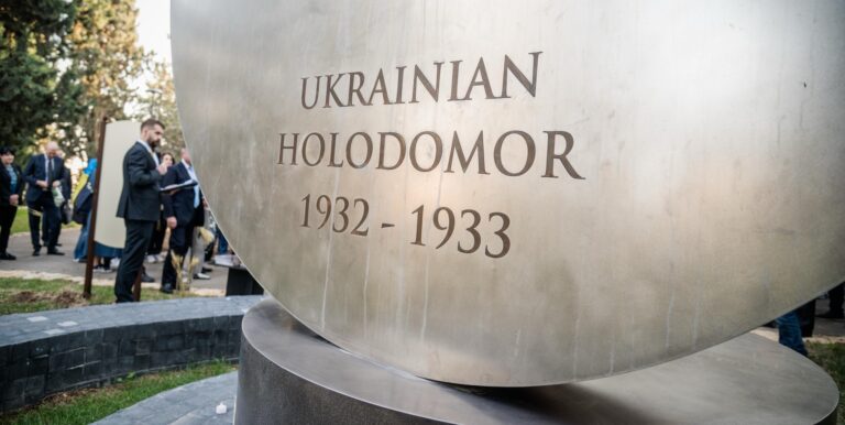 Перший в Ізраїлі пам’ятник жертвам Голодомору відкрили в Єрусалимі