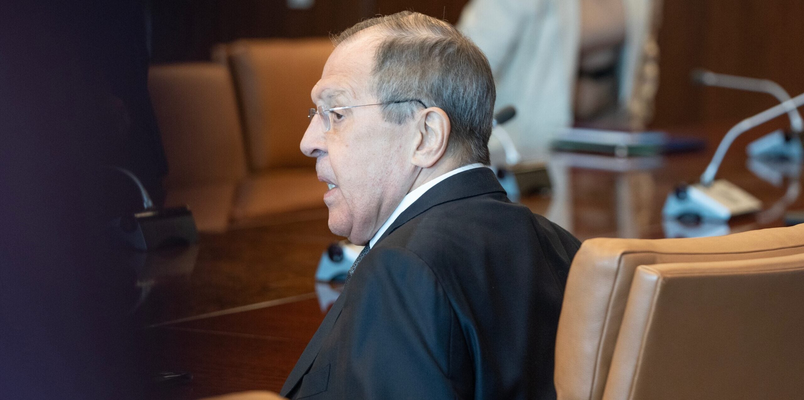 Катерина Турська: Політичний театр абсурду