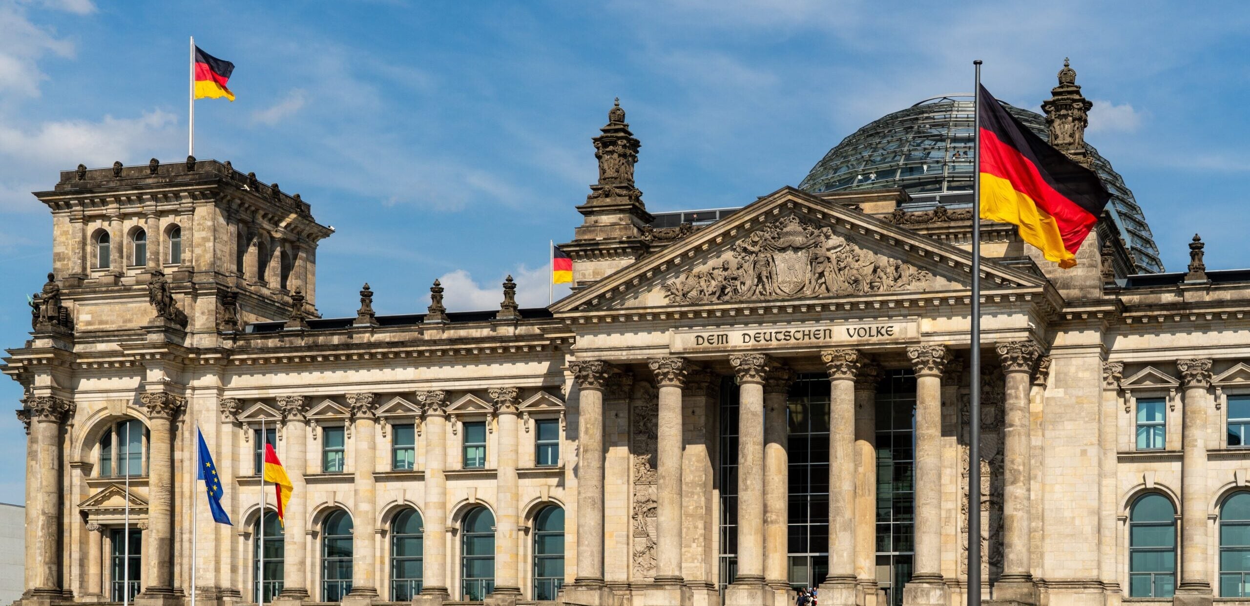 Protests sweep 90 German cities while Ukrainian community leader details why Berlin is reviving conscription