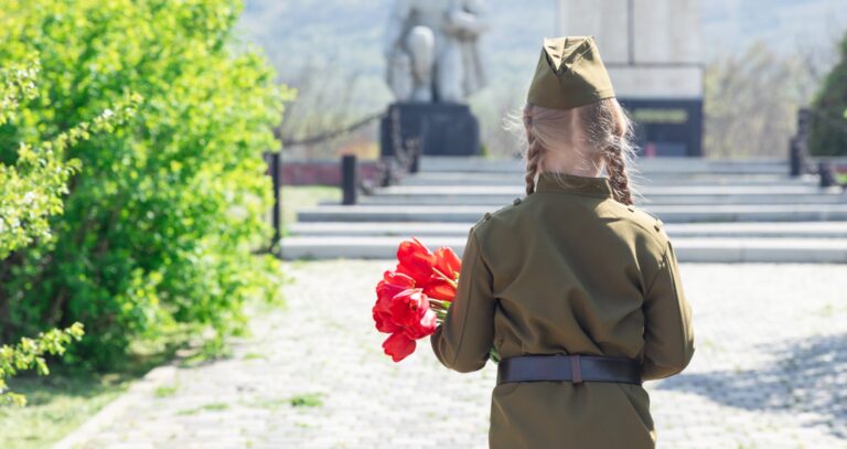 Росія перетворює дітей на зброю в таборах перевиховання: дослідження