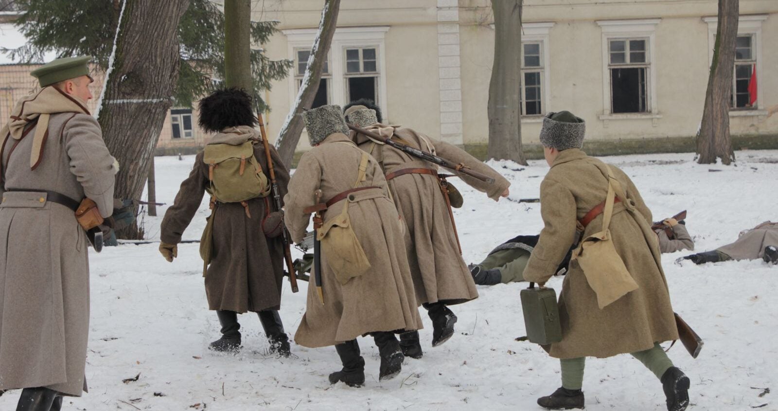 UWC honors the memory of the Heroes of Kruty