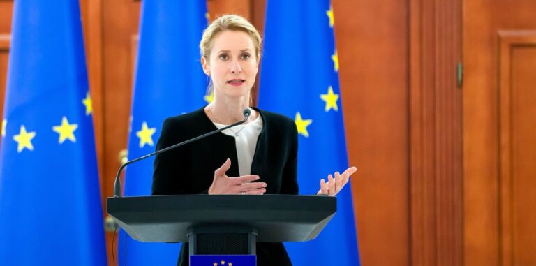 ЄС: Росія лише вдає участь у мирних переговорах в Абу-Дабі