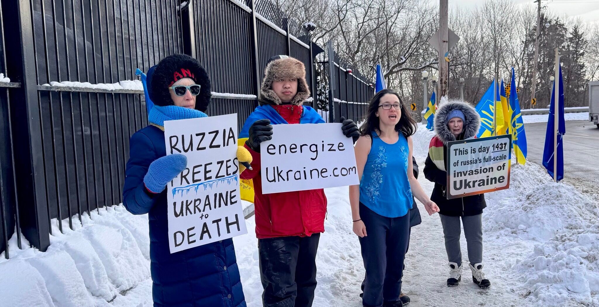Activists in Canada urge support for UWC urgent fundraiser for Ukraine