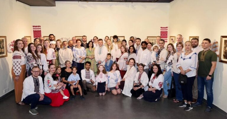 Культурна дипломатія як емоція: як Україну “пояснюють серцем” в Індії