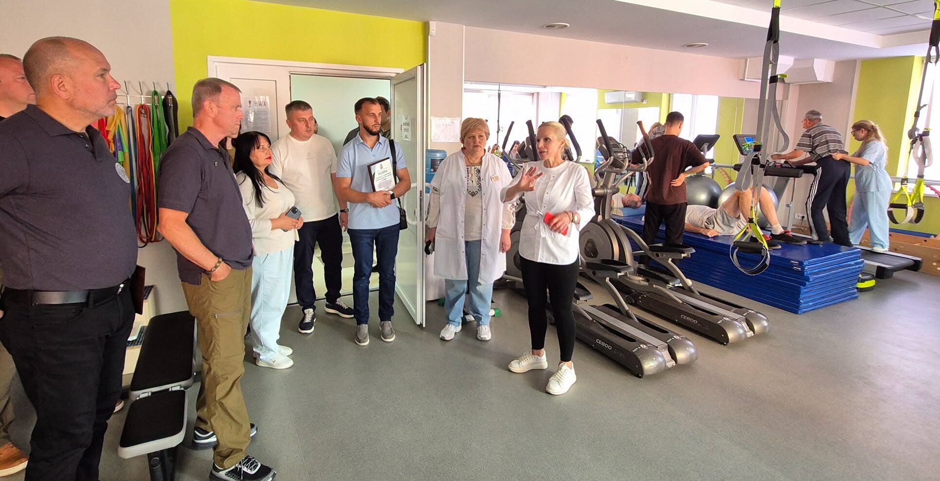 UWC boosts support for frontline Kharkiv Region, provides hospital with medical equipment
